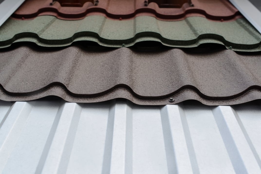 Different colors of roof zinc plates.